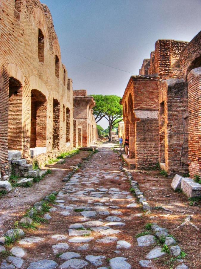 Вилла La Casa Nel Castello Остия-Антика Экстерьер фото